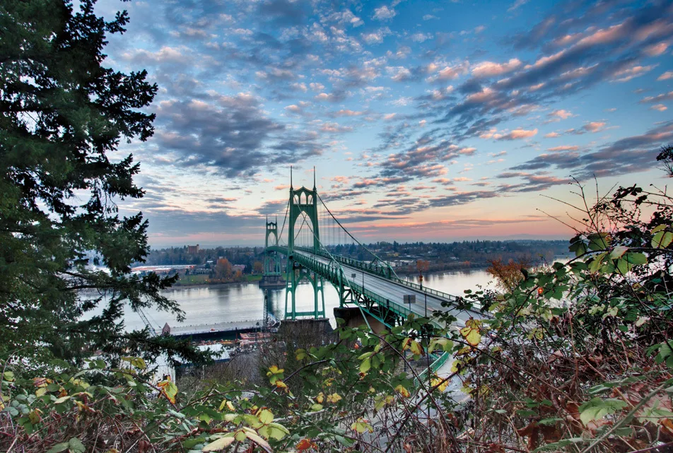Best Hikes Around Portland & Energizing Strains To Pair